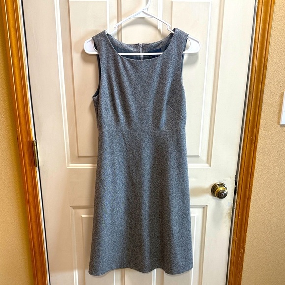 Vintage J Crew Wool Fully Lined Gray Sleeveless Sheath Column Dress size 2 - Picture 1 of 8